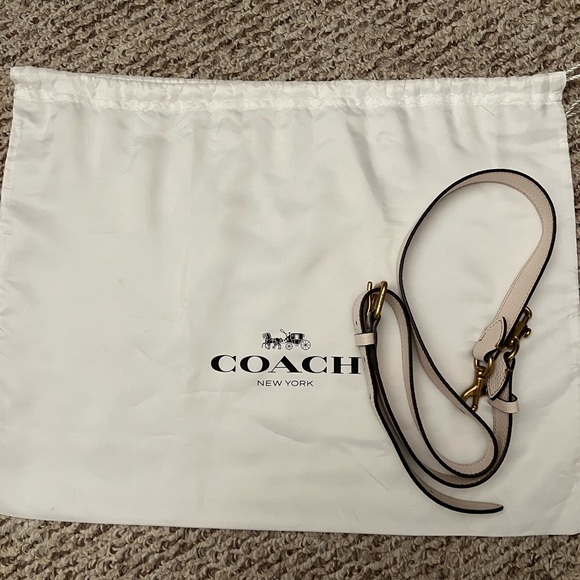 Coach May Shoulder Bag - Picture 4 of 14